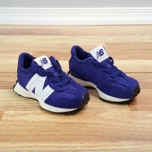 NEW BALANCE Baby Sneaker Size 4 Victory Blue 327 Low Top